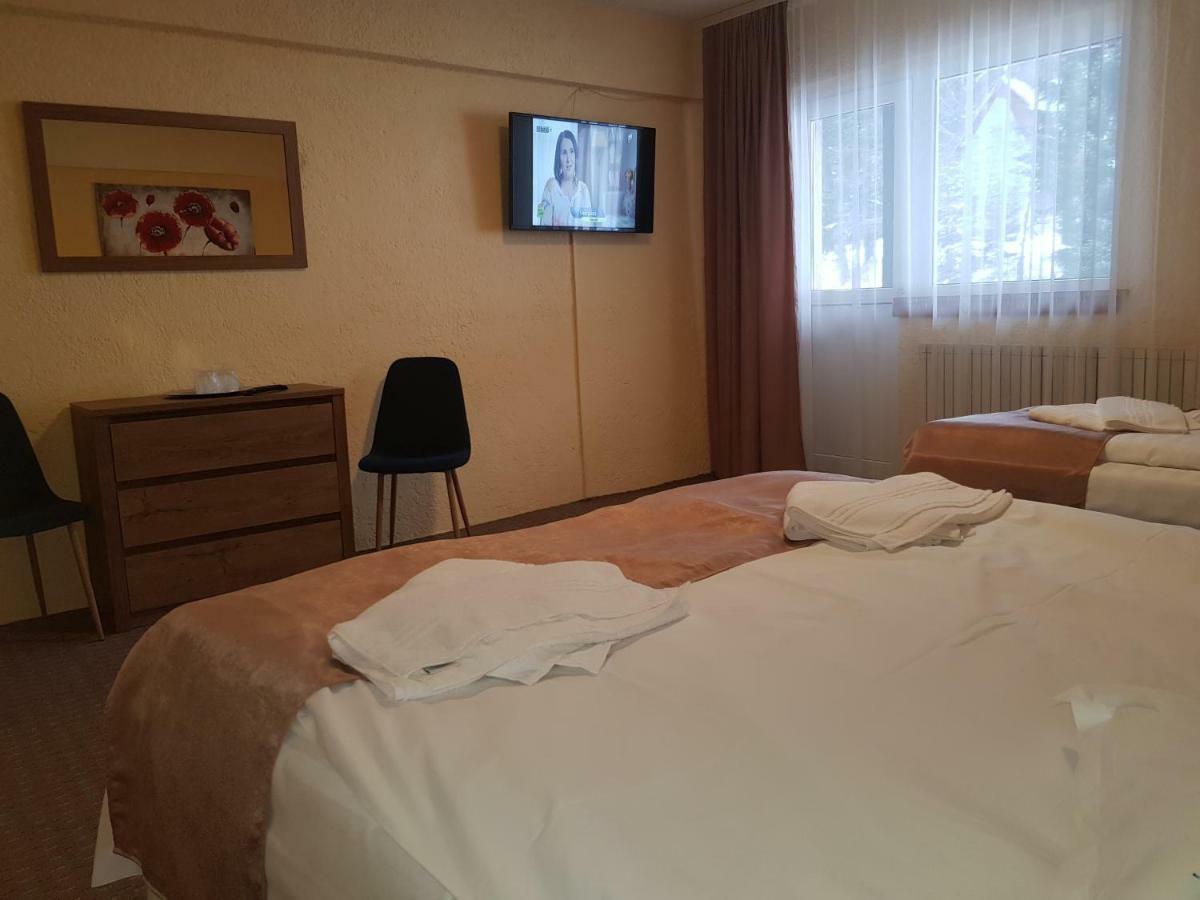 Cabana Fulg De Nea פרדיאל מראה חיצוני תמונה